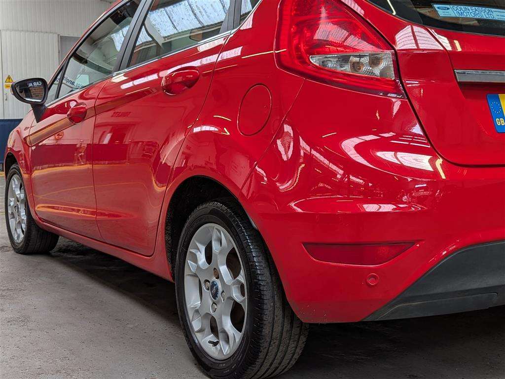 <p>2011 FORD FIESTA ZETEC</p>
