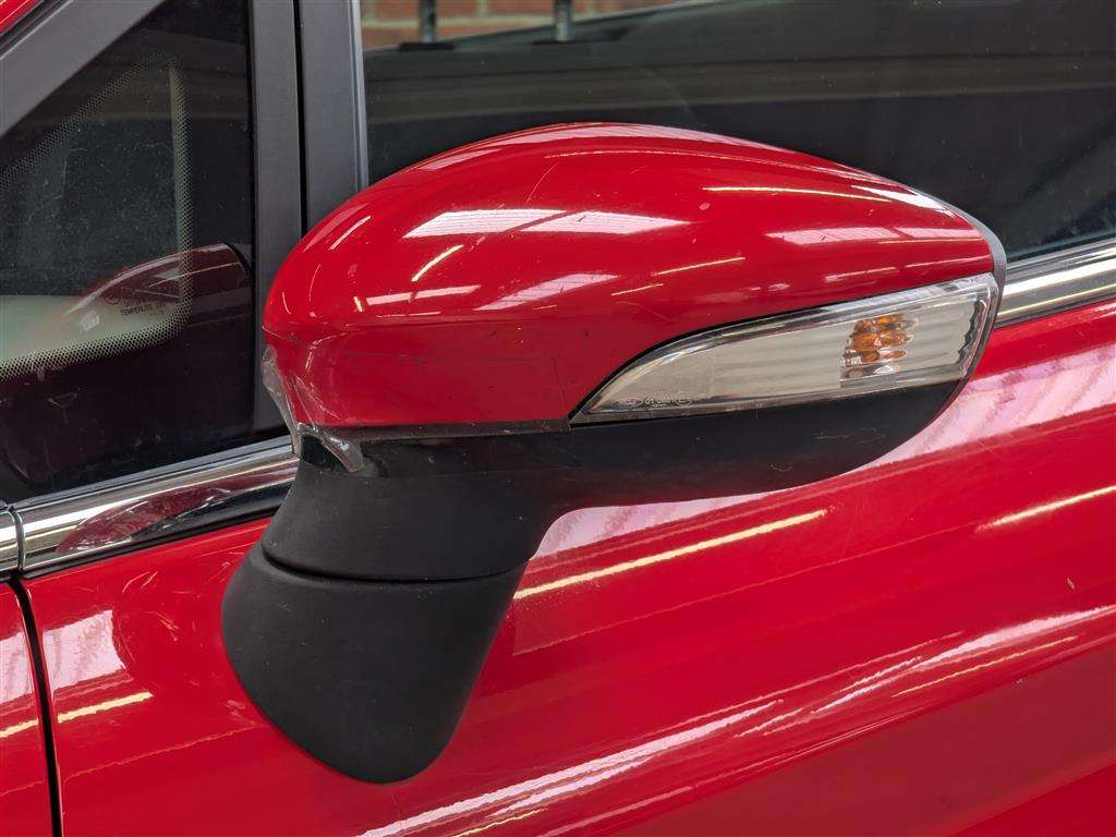 <p>2011 FORD FIESTA ZETEC</p>