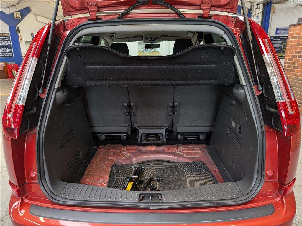 <p>2008 FORD C-MAX ZETEC</p>