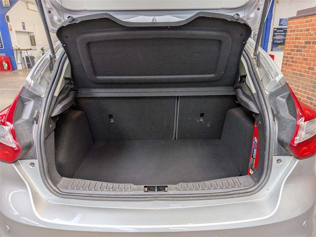 <p>2013 FORD FOCUS ZETEC TDCI</p>
