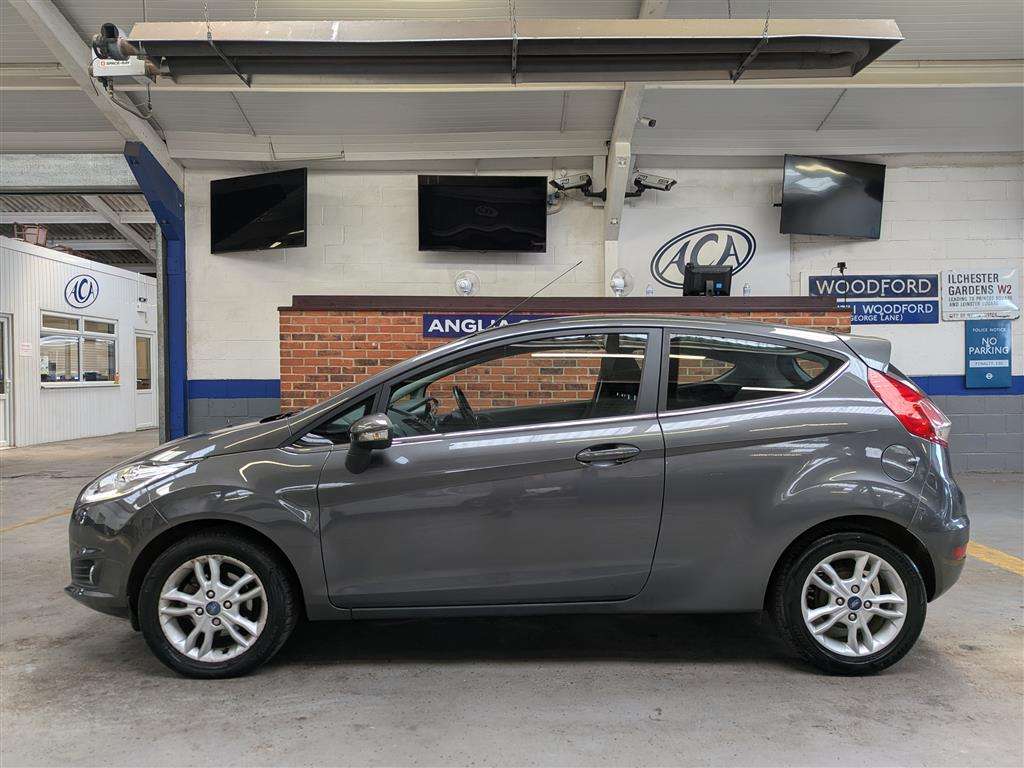 <p>2016 FORD FIESTA ZETEC TURBO</p>