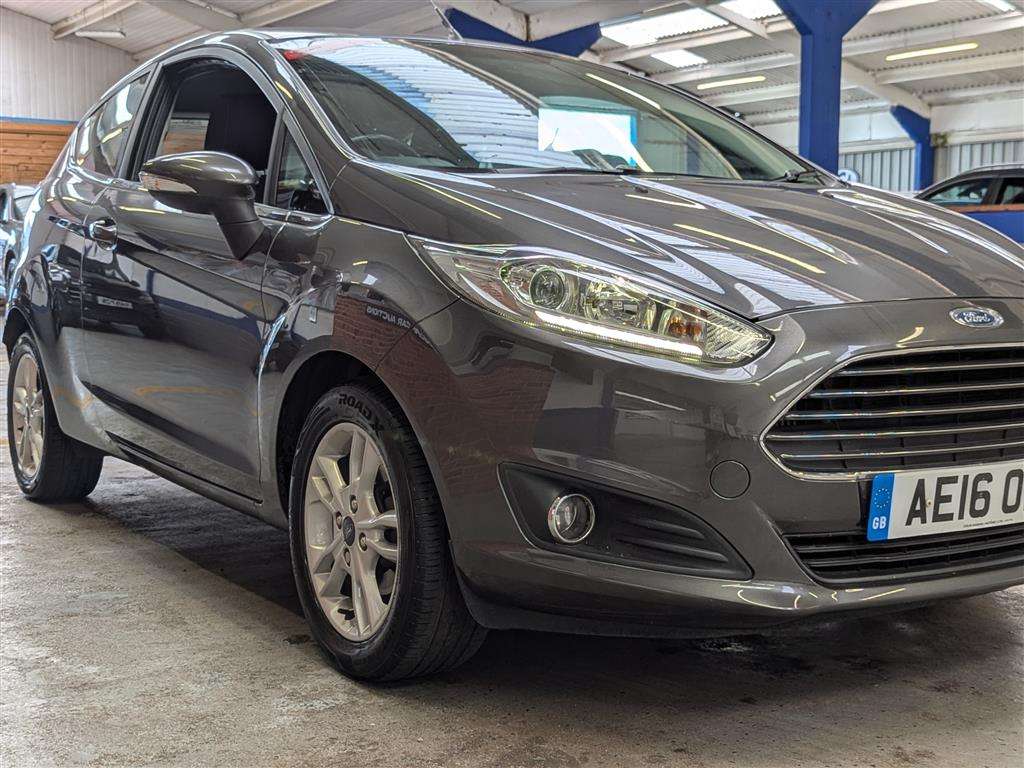 <p>2016 FORD FIESTA ZETEC TURBO</p>