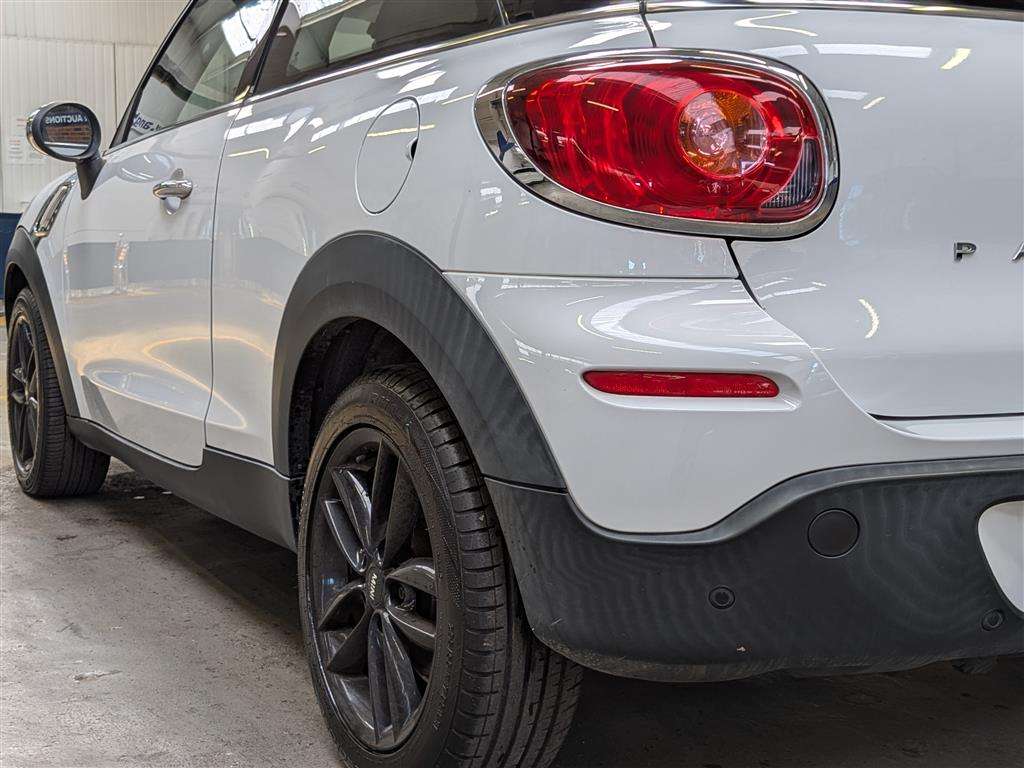 <p>2013 MINI PACEMAN COOPER</p>