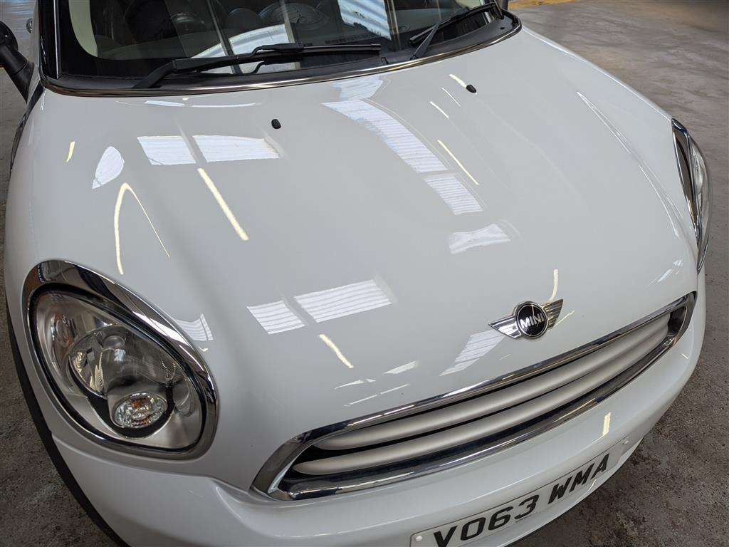 <p>2013 MINI PACEMAN COOPER</p>