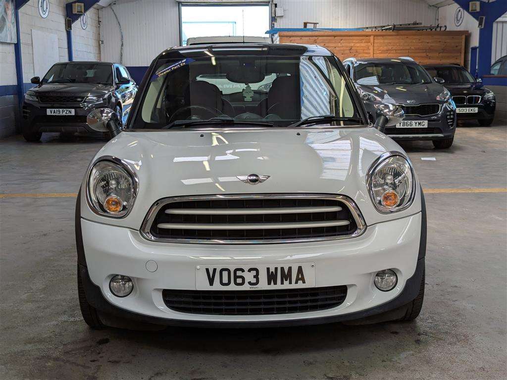 <p>2013 MINI PACEMAN COOPER</p>