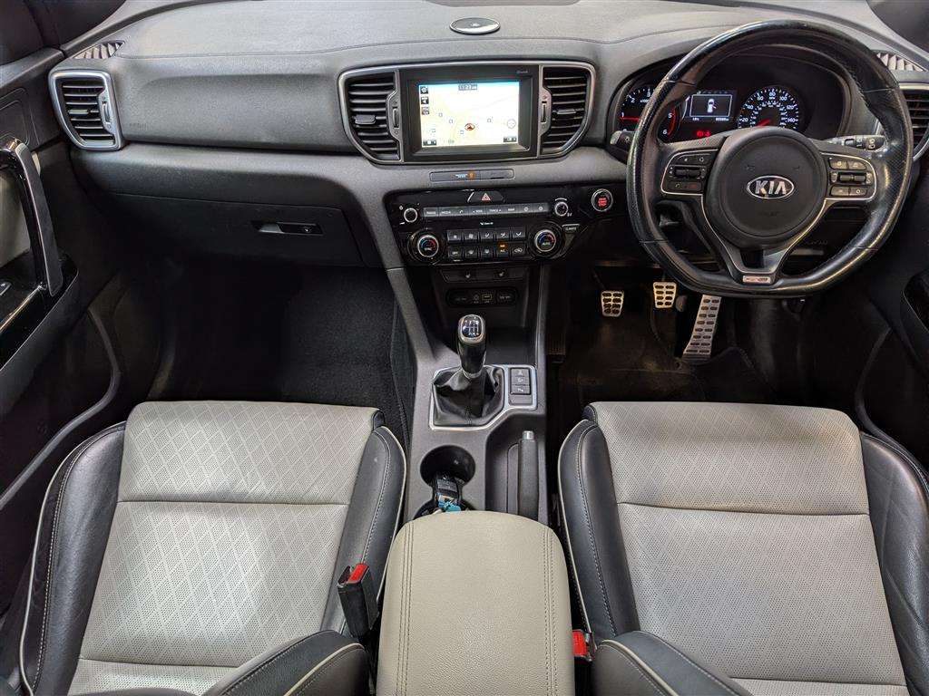 <p>2016 KIA SPORTAGE GT-LINE CRDI 4X4</p>