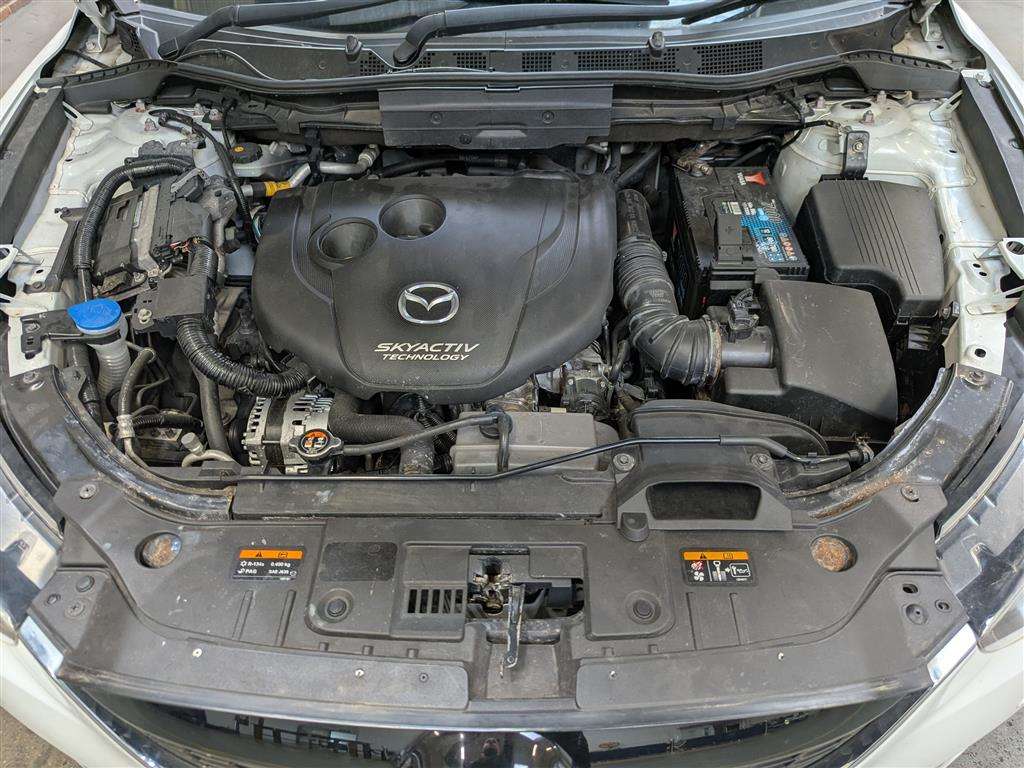 <p>2015 MAZDA CX-5 SE-L NAV D AUTO</p>