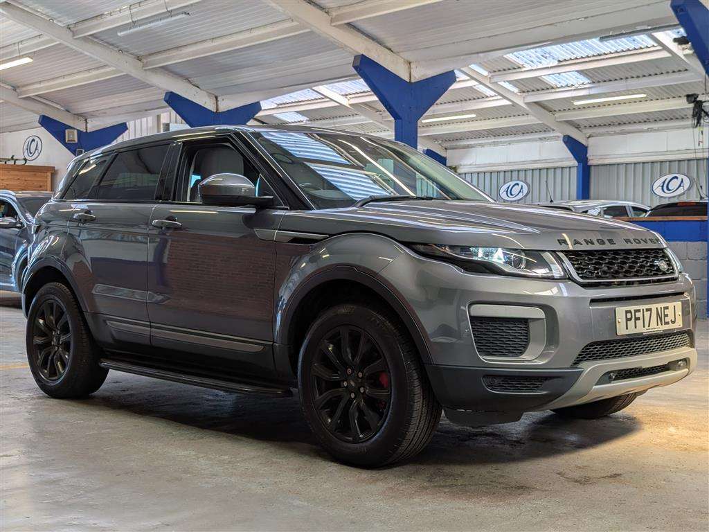 <p>2017 LAND ROVER RANGE ROVER EVOQUE SE ED4</p>