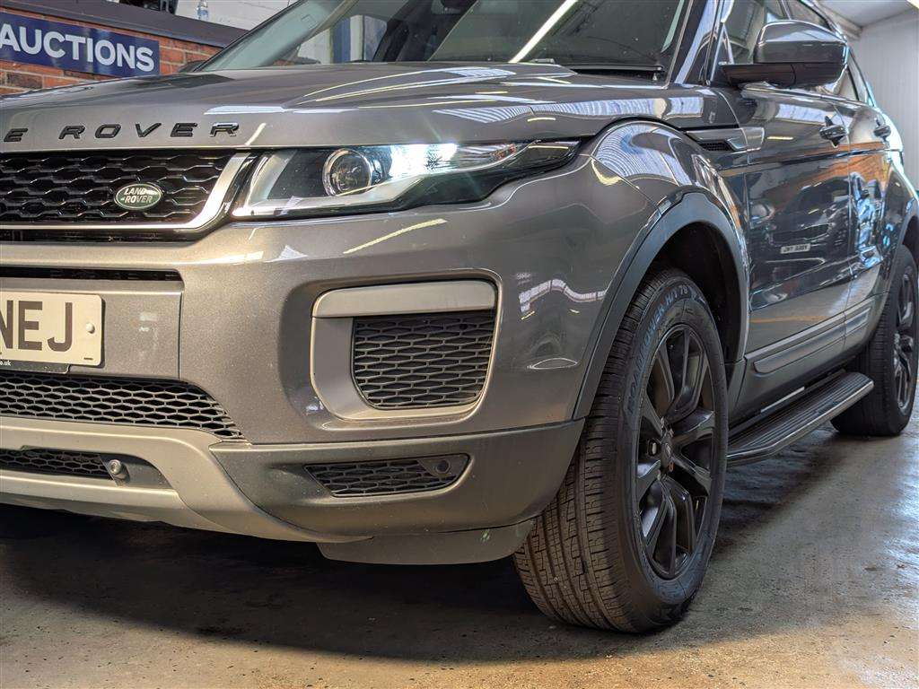 <p>2017 LAND ROVER RANGE ROVER EVOQUE SE ED4</p>