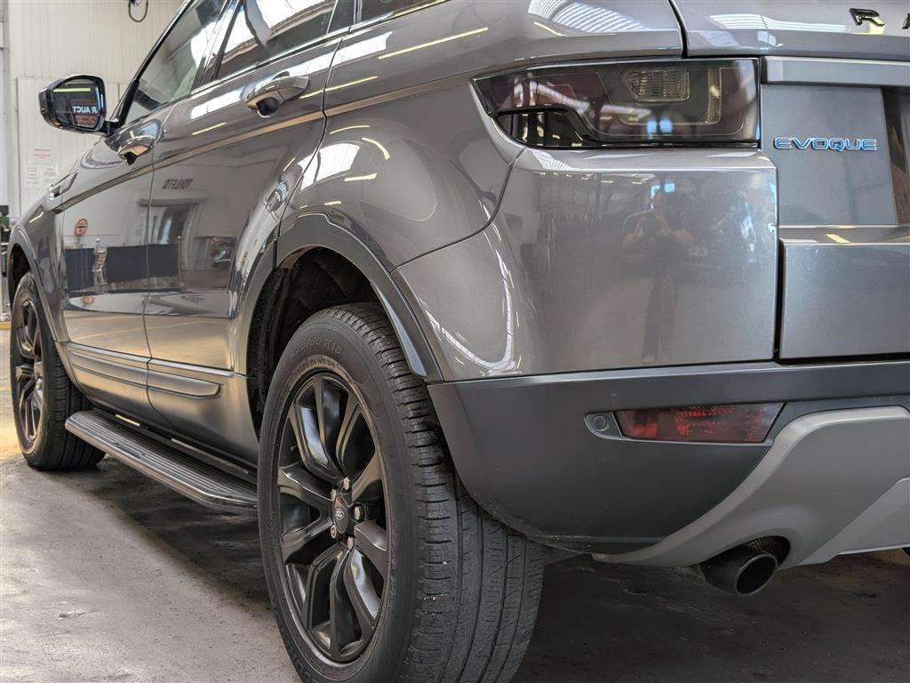 <p>2017 LAND ROVER RANGE ROVER EVOQUE SE ED4</p>