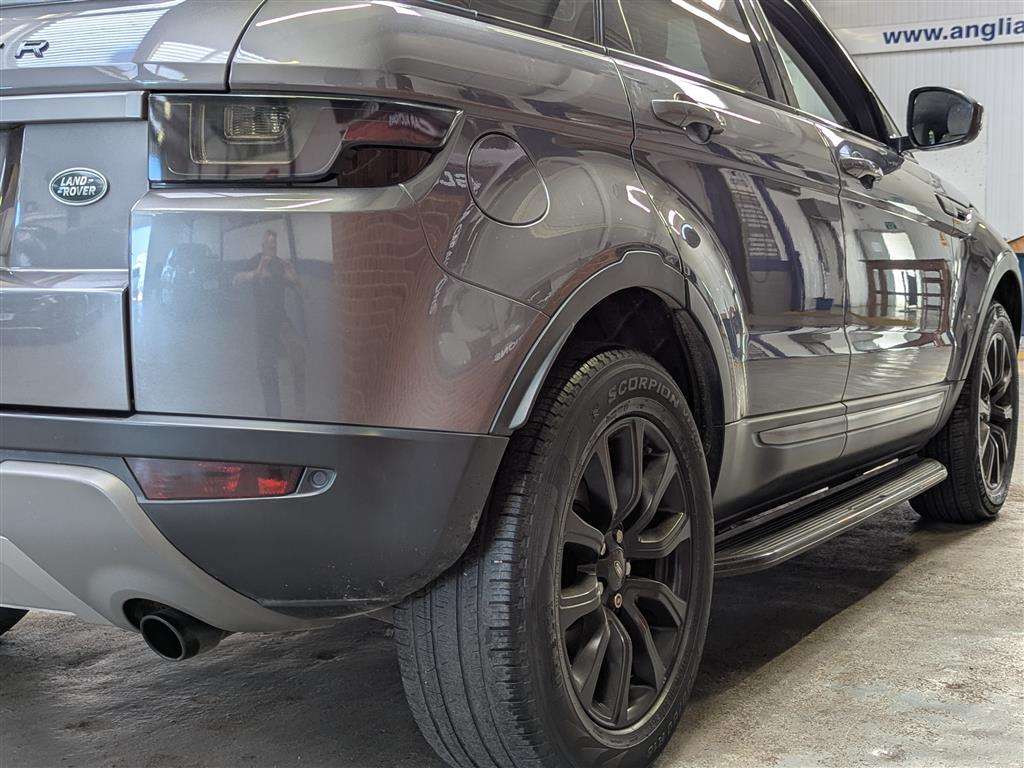 <p>2017 LAND ROVER RANGE ROVER EVOQUE SE ED4</p>