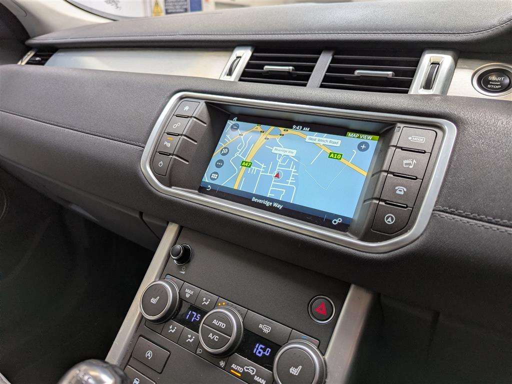 <p>2017 LAND ROVER RANGE ROVER EVOQUE SE ED4</p>