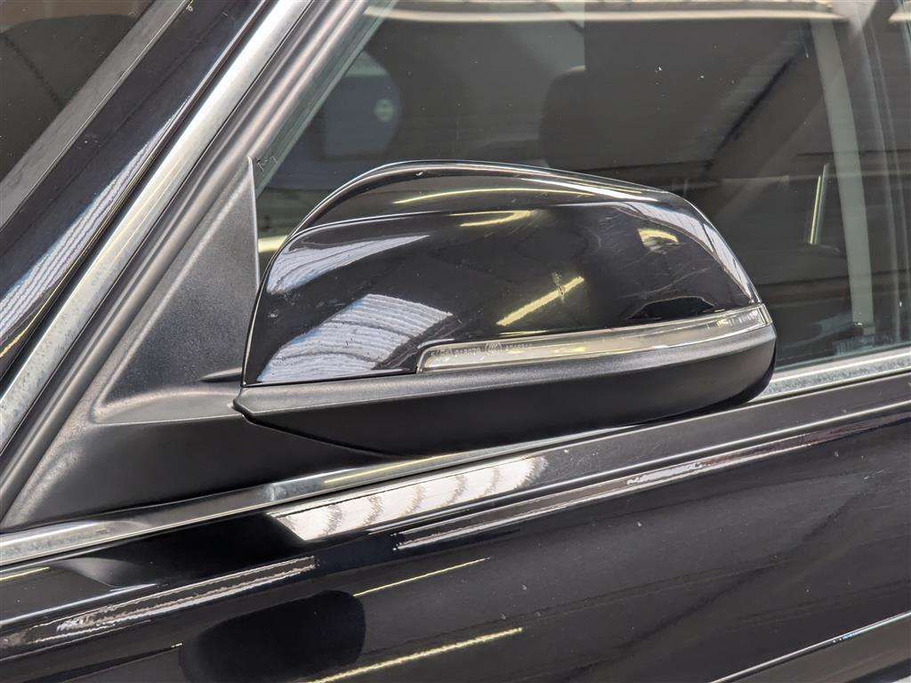 <p>2013 BMW 320D LUXURY AUTO</p>