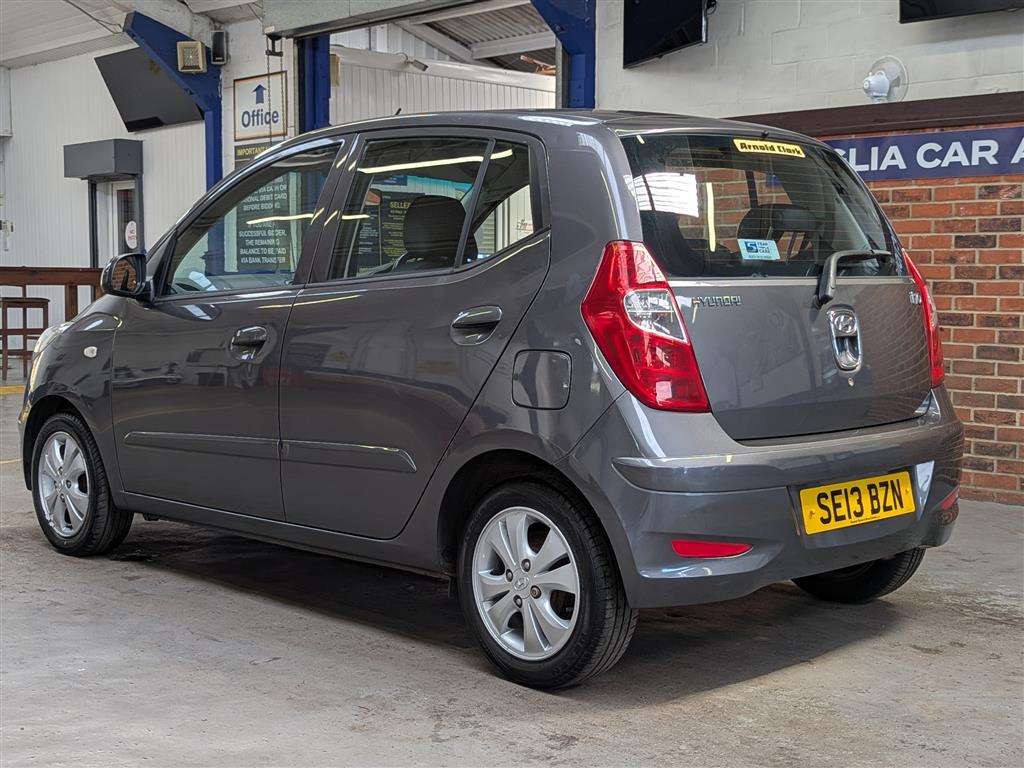 <p>2013 HYUNDAI I10 ACTIVE</p>