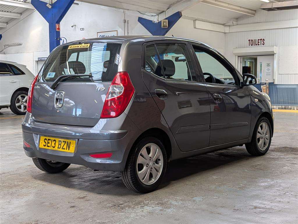 <p>2013 HYUNDAI I10 ACTIVE</p>