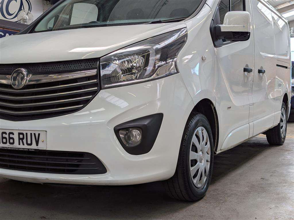 <p>2016 VAUXHALL VIVARO 2900 SPORTIVE CDTI</p>