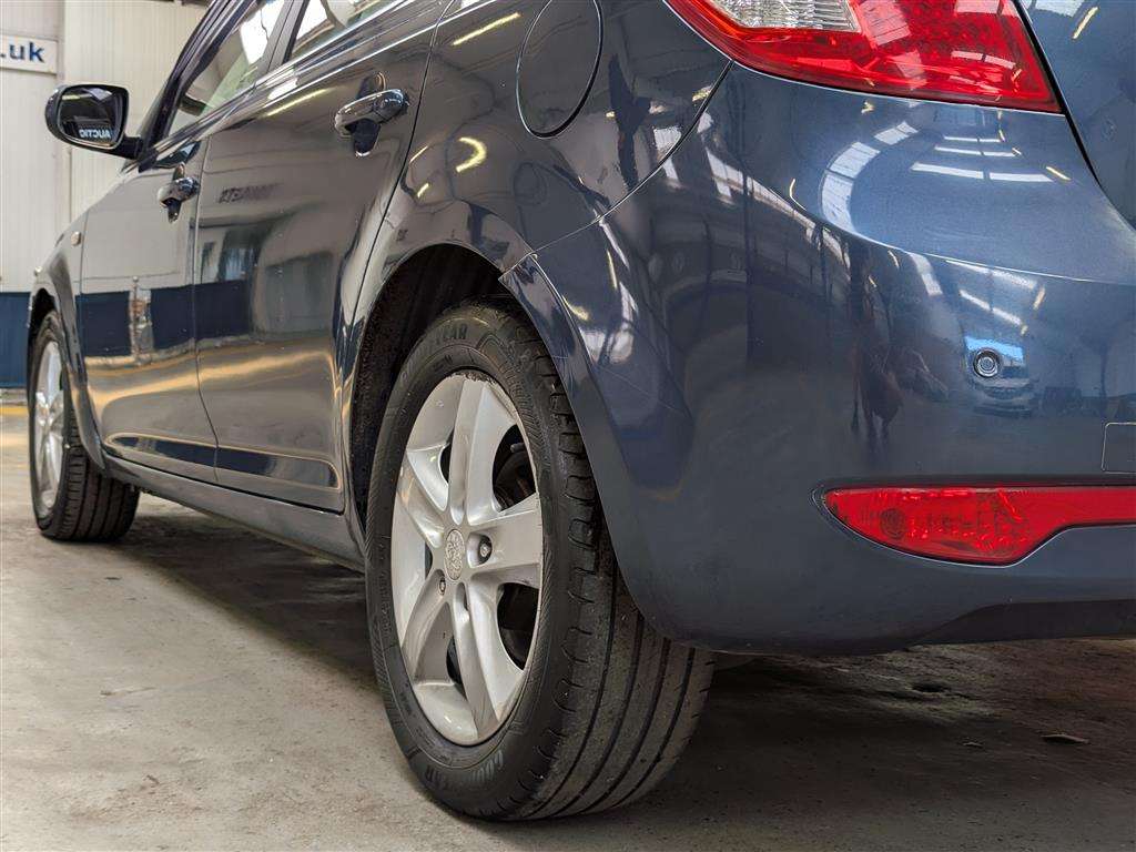 <p>2012 KIA CEED 2 CRDI AUTO</p>