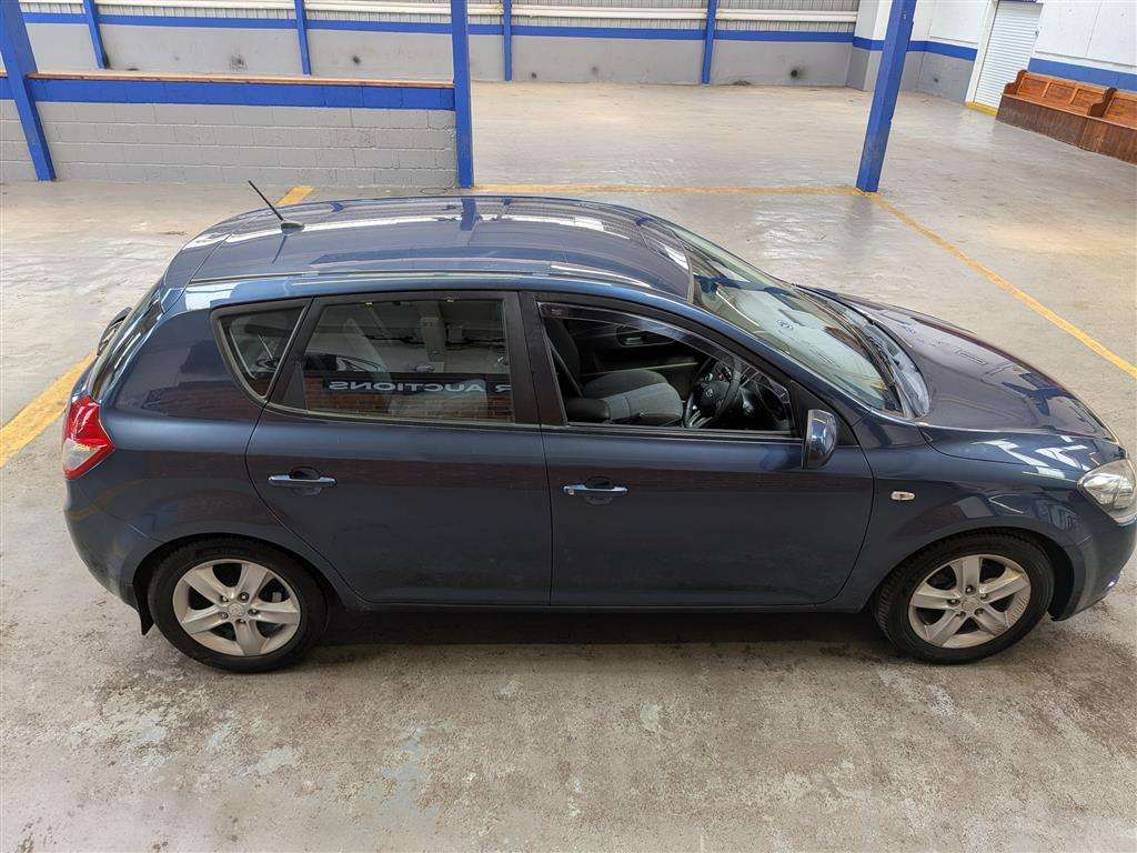 <p>2012 KIA CEED 2 CRDI AUTO</p>