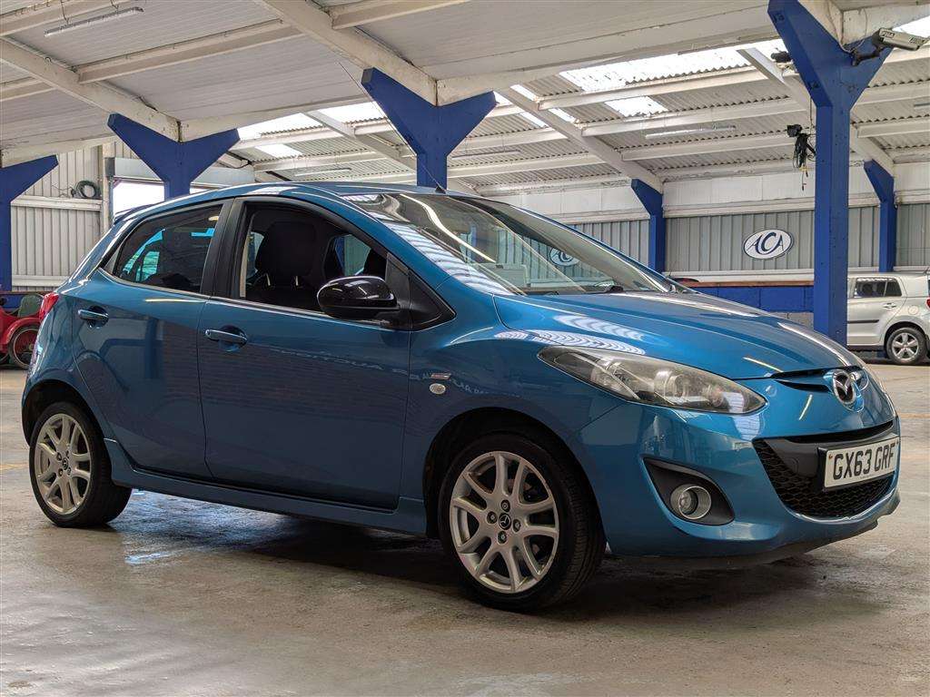 <p>2013 MAZDA 2 VENTURE EDITION</p>