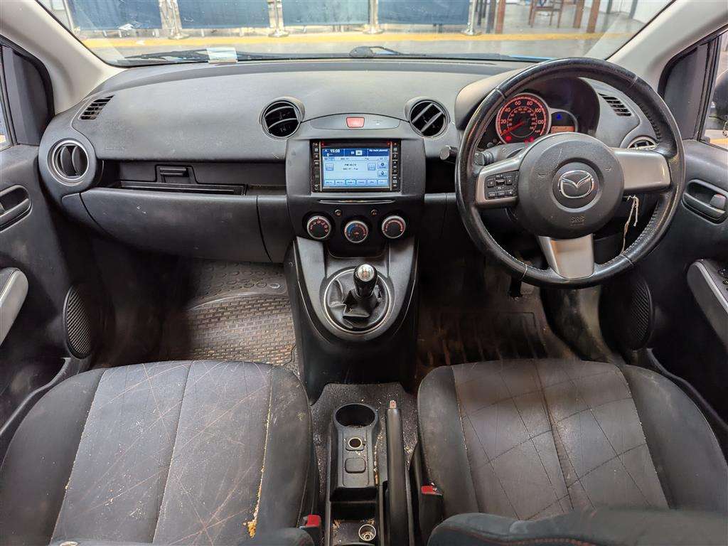 <p>2013 MAZDA 2 VENTURE EDITION</p>