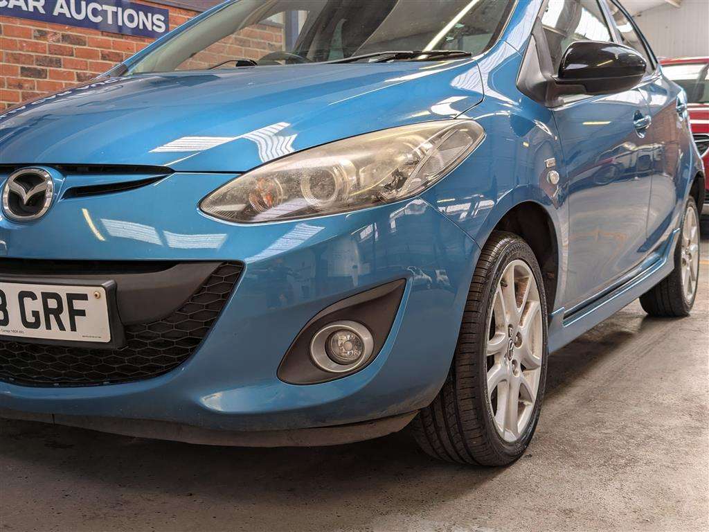 <p>2013 MAZDA 2 VENTURE EDITION</p>