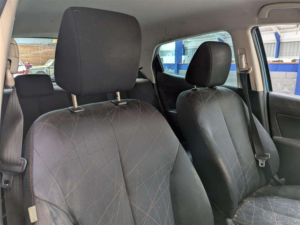 <p>2013 MAZDA 2 VENTURE EDITION</p>