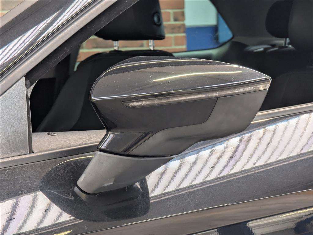 <p>2014 SEAT LEON FR TECHNOLOGY TSI</p>