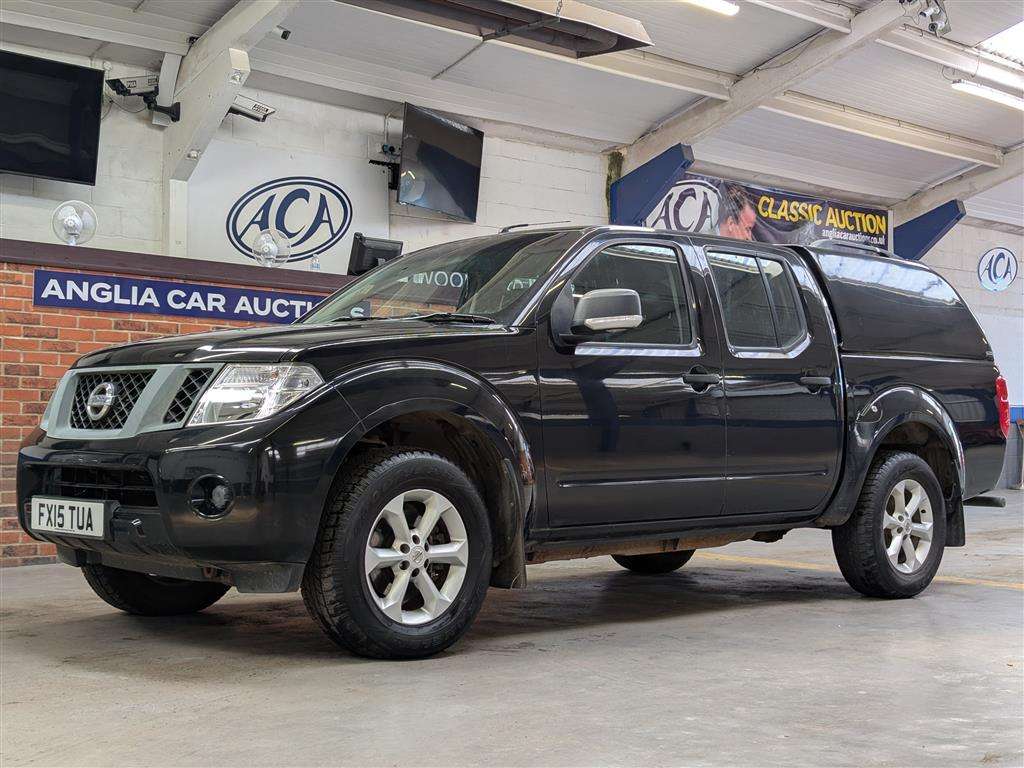 <p>2015 NISSAN NAVARA VISIA DCI</p>