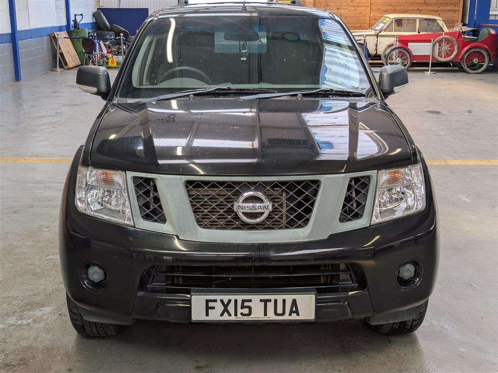 <p>2015 NISSAN NAVARA VISIA DCI</p>