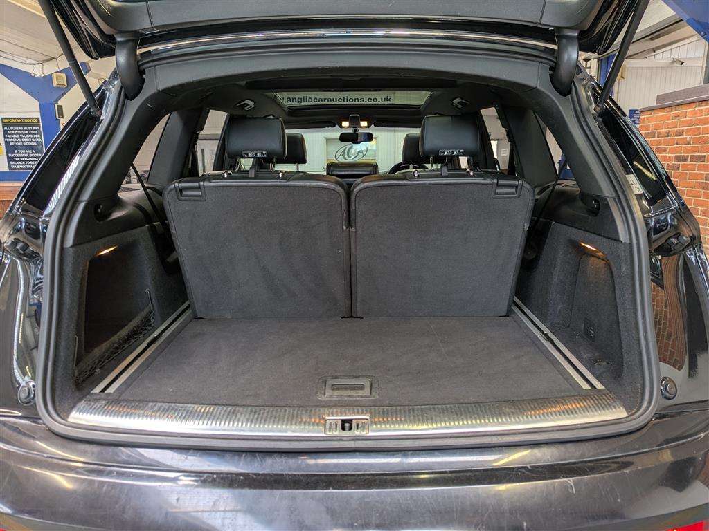 <p>2014 AUDI Q7 S LINE + TDI QUATTRO A</p>