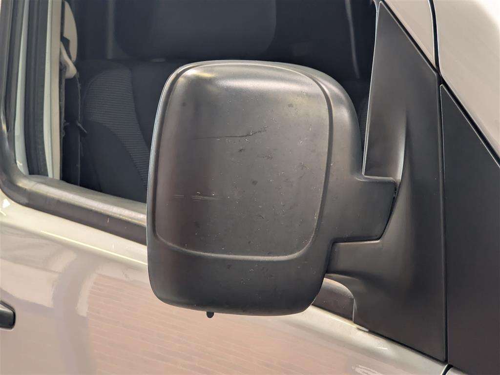 <p>2009 PEUGEOT EXPERT HDI SWB</p>
