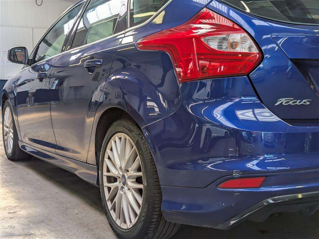 <p>2014 FORD FOCUS ZETEC S TURBO</p>