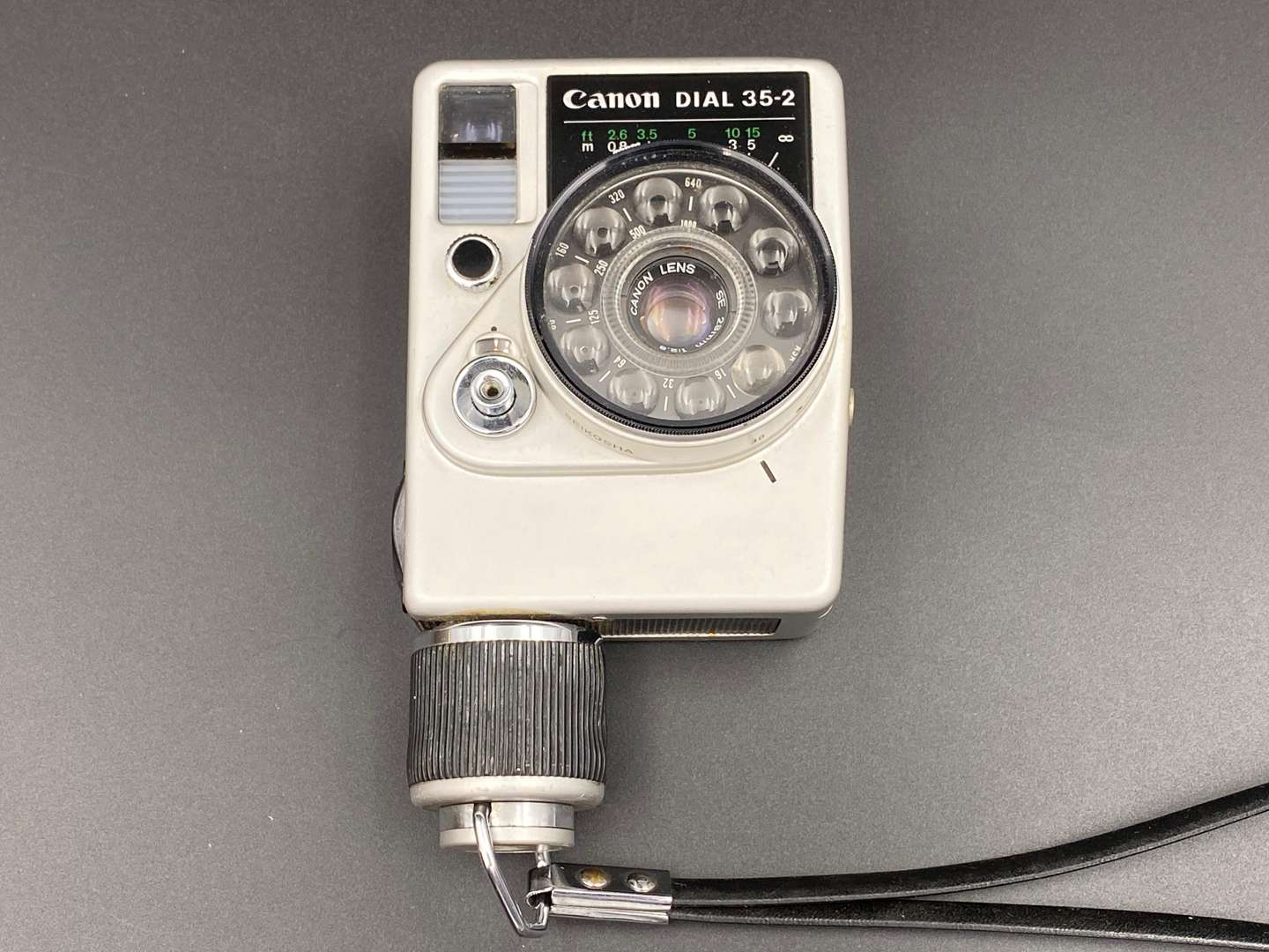 <p>CANON, DIAL 35-2 HALF-FRAME 35mm CAMERA</p>