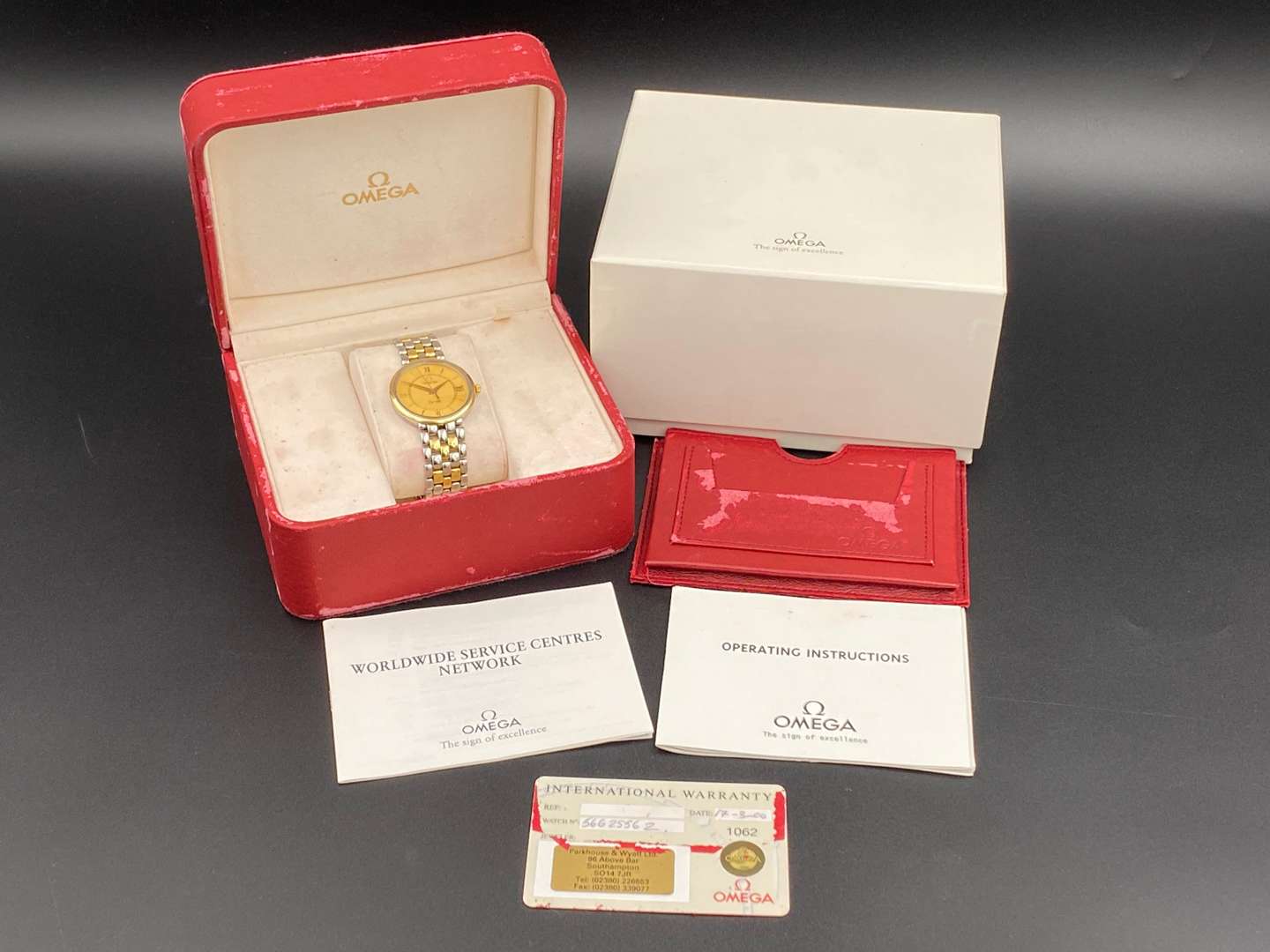 <p>OMEGA, DEVILLE, BI-METAL, QUARTZ, CENTRE SECONDS, CALENDAR, WRISTWATCH</p>
