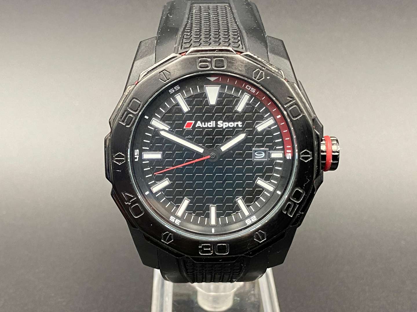<p>AUDI SPORT WRISTWATCH</p>