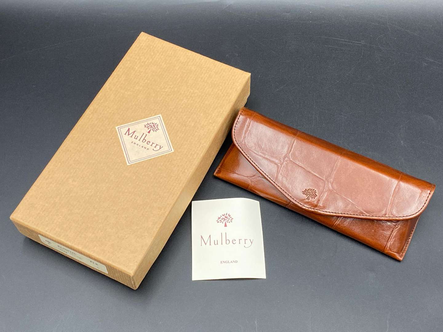 <p>MULBERRY, LEATHER GLASSES CASE, BOXED</p>