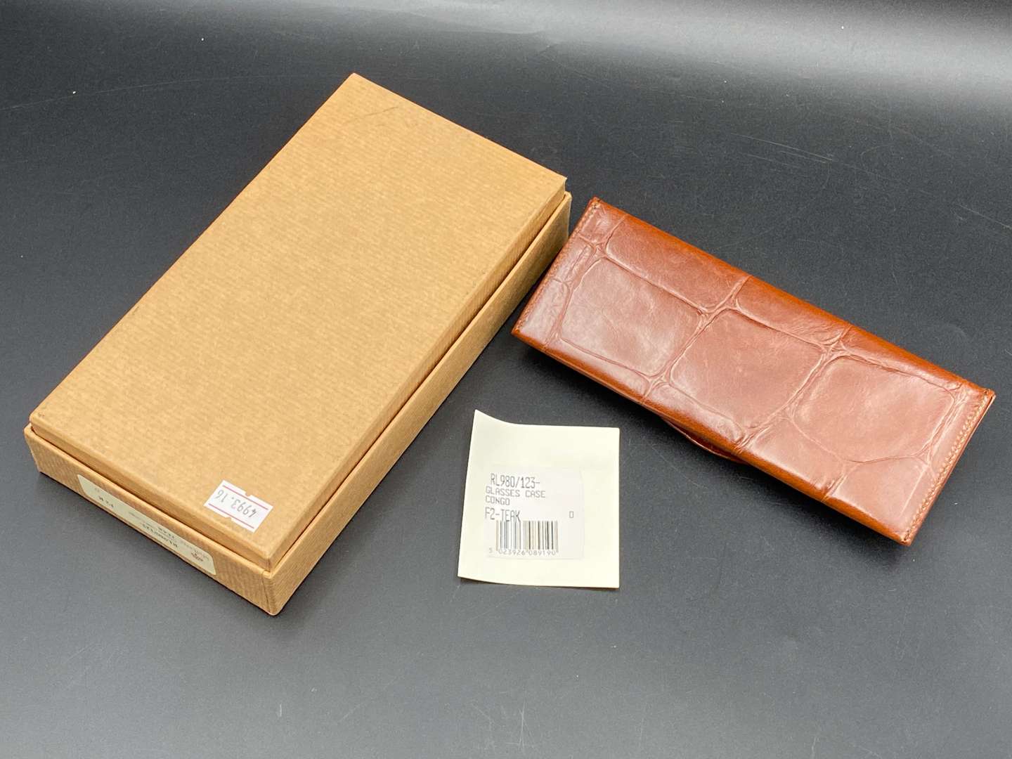 <p>MULBERRY, LEATHER GLASSES CASE, BOXED</p>