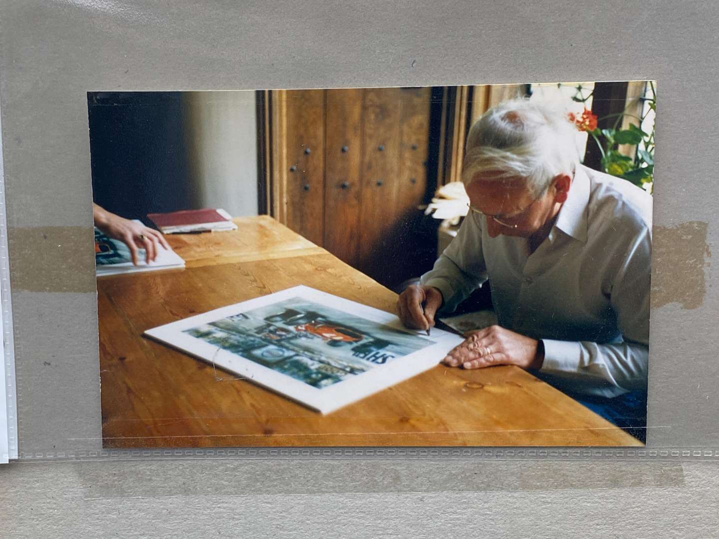 <p>JOHN SURTEES SIGNED PRINT</p>