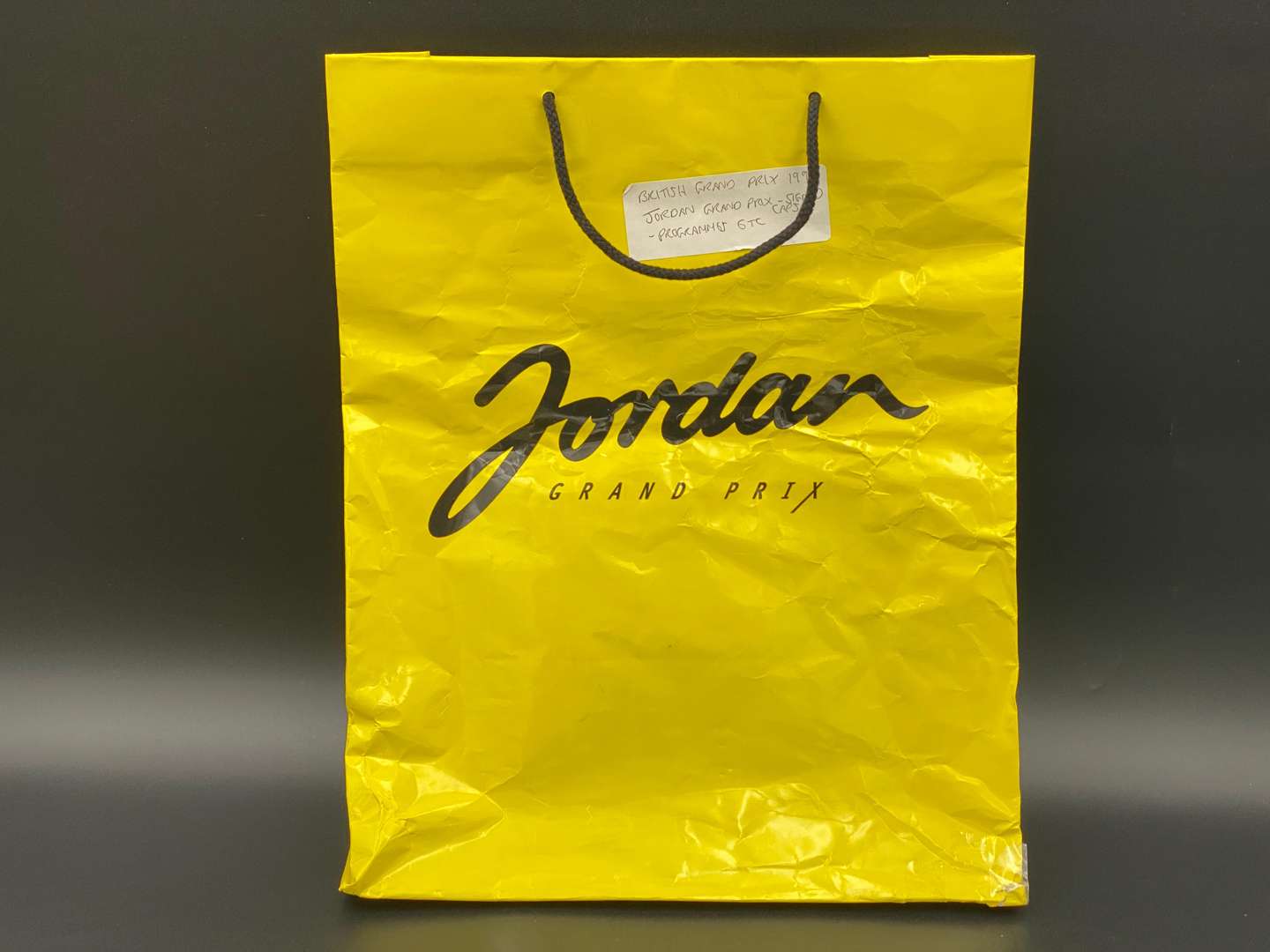 <p>VINTAGE TEAM JORDAN RACING SIGNED SHIRT</p>