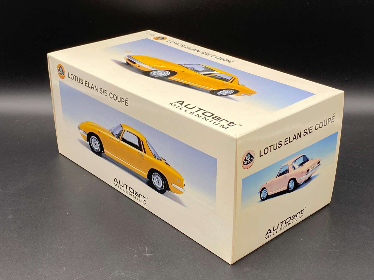 <p>AUTOART MILLENIUM, LOTUS ELAN, 1:18</p>