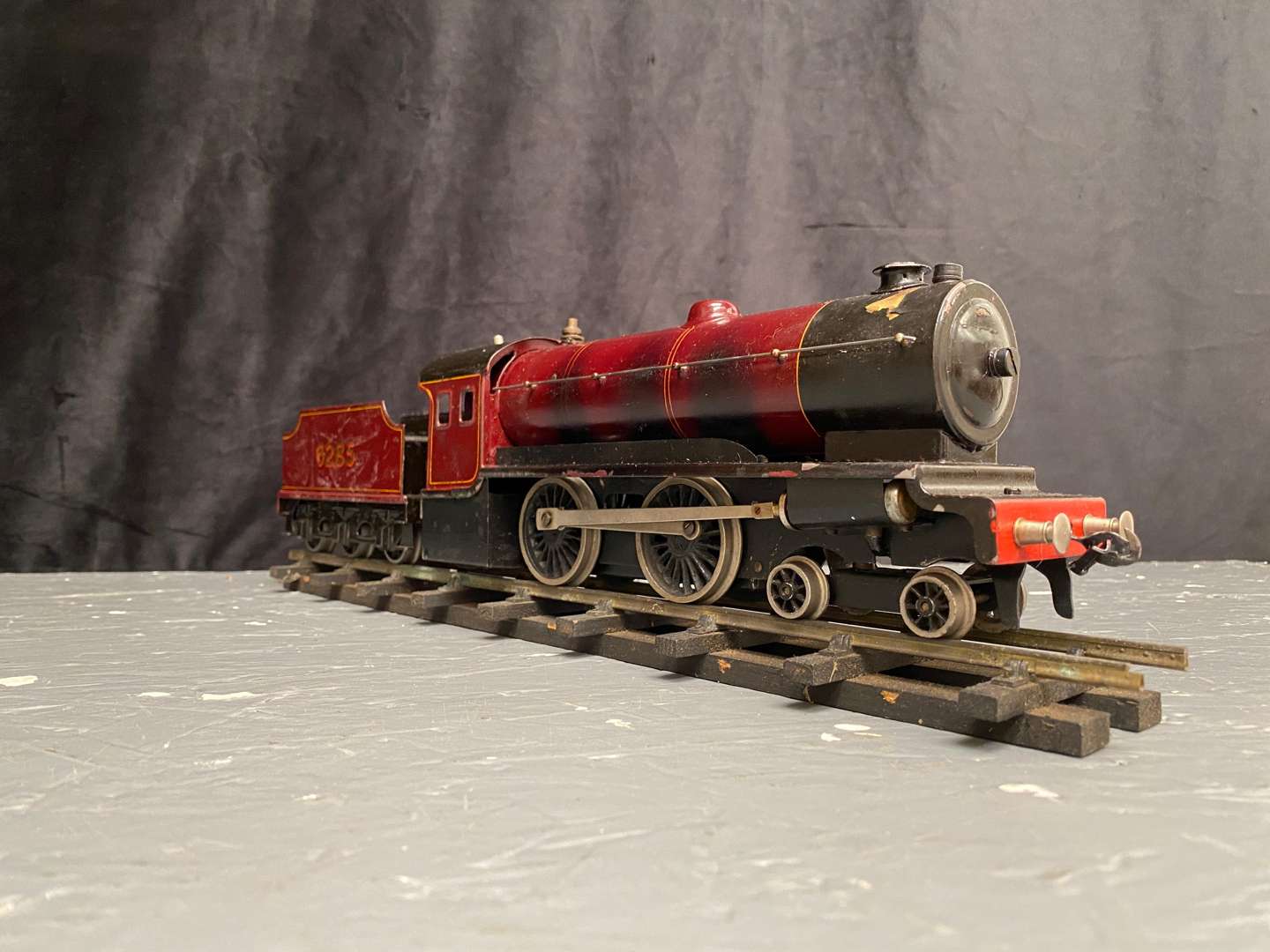 <p>BASSETT-LOWKE, 0-GUAGE RAILWAYS, 6690/0 “ENTERPRISE”</p>