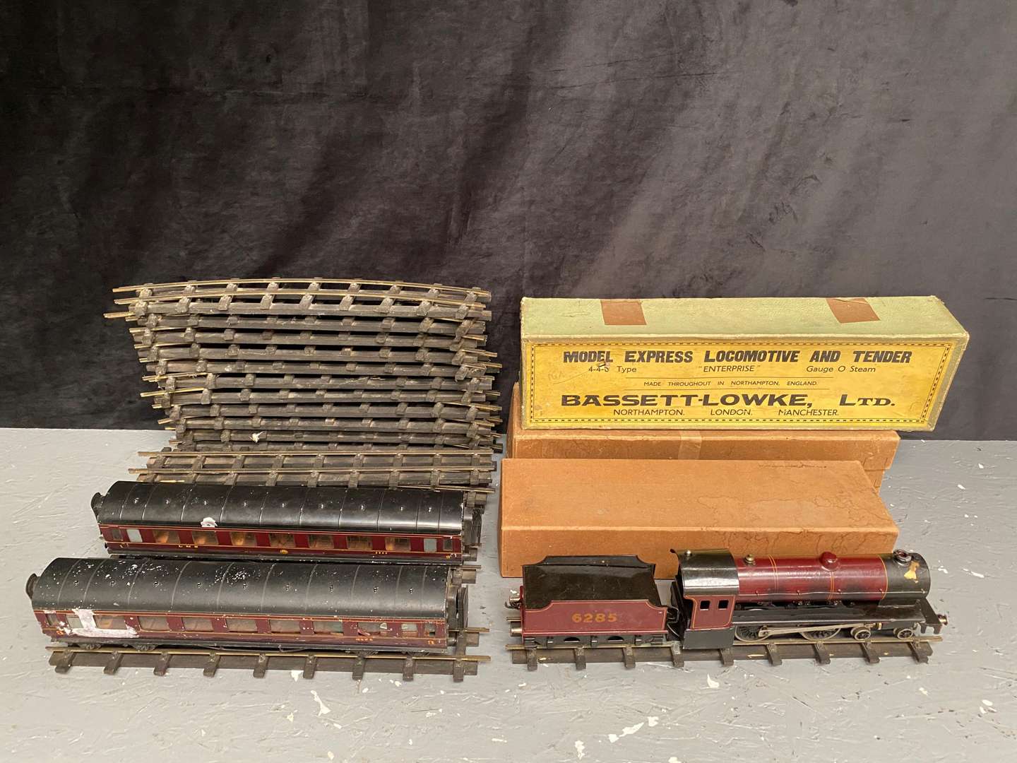 <p>BASSETT-LOWKE, 0-GUAGE RAILWAYS, 6690/0 “ENTERPRISE”</p>