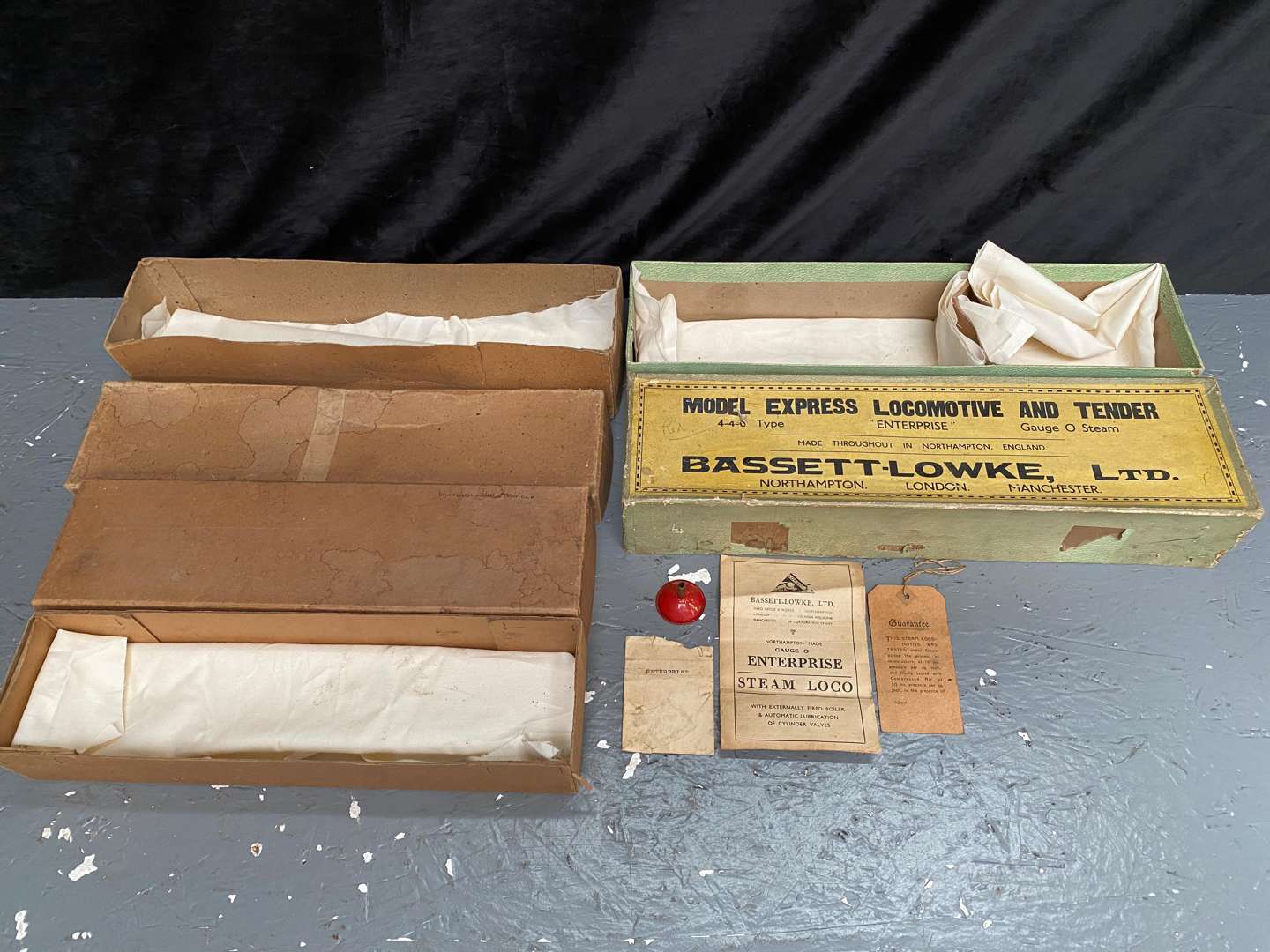 <p>BASSETT-LOWKE, 0-GUAGE RAILWAYS, 6690/0 “ENTERPRISE”</p>
