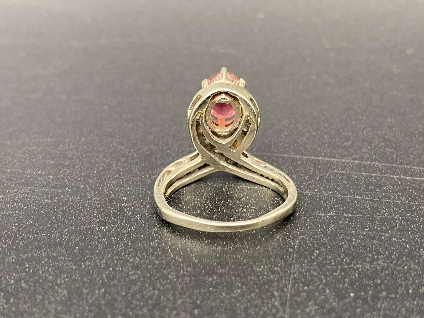 <p>DIAMOND AND PASTE SET 14K DRESS RING</p>