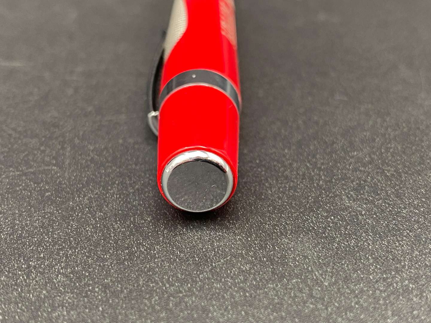 <p>FERRARI, RED BALL POINT PEN IN BLACK CARD BOX</p>