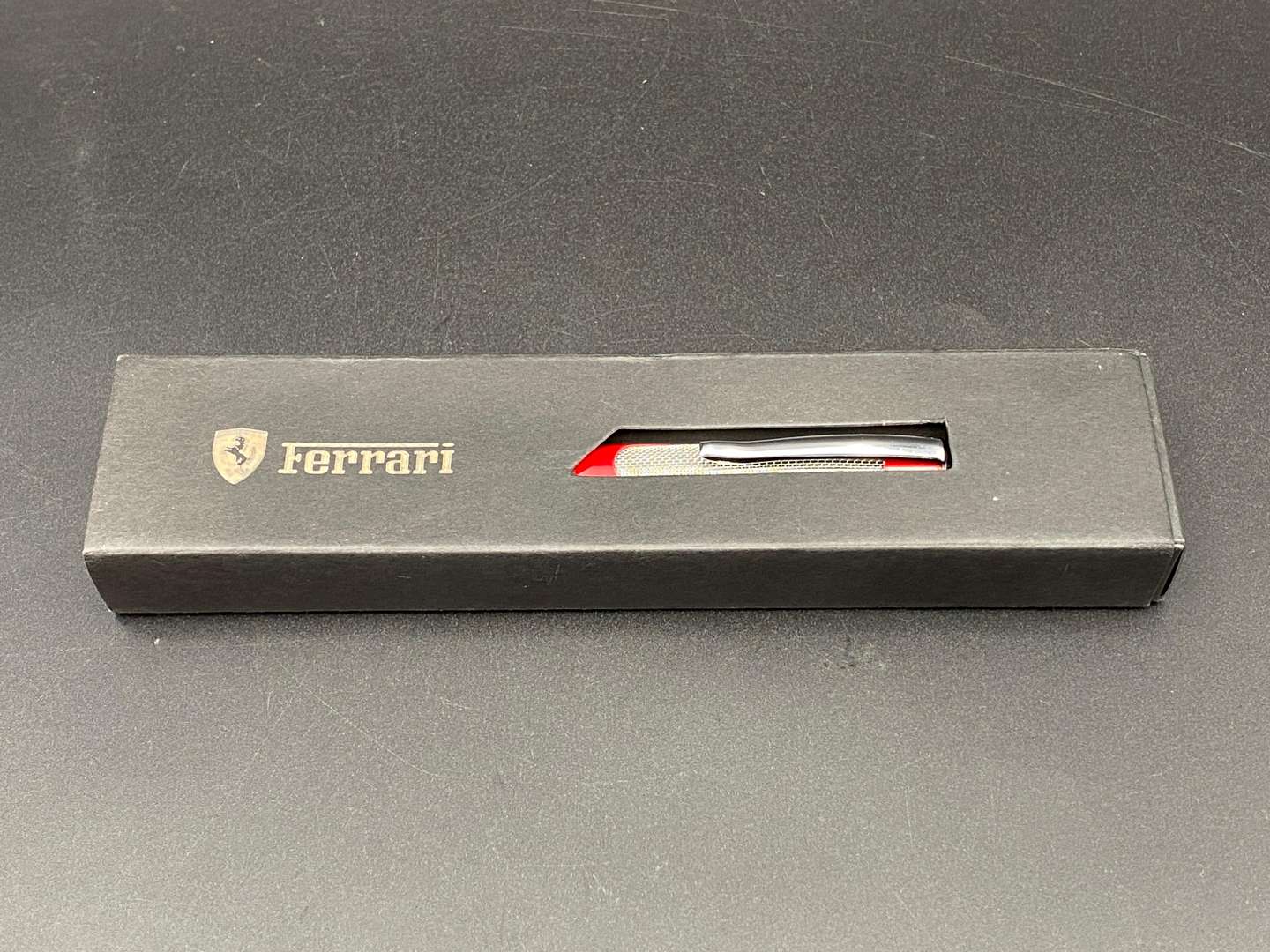 <p>FERRARI, RED BALL POINT PEN IN BLACK CARD BOX</p>