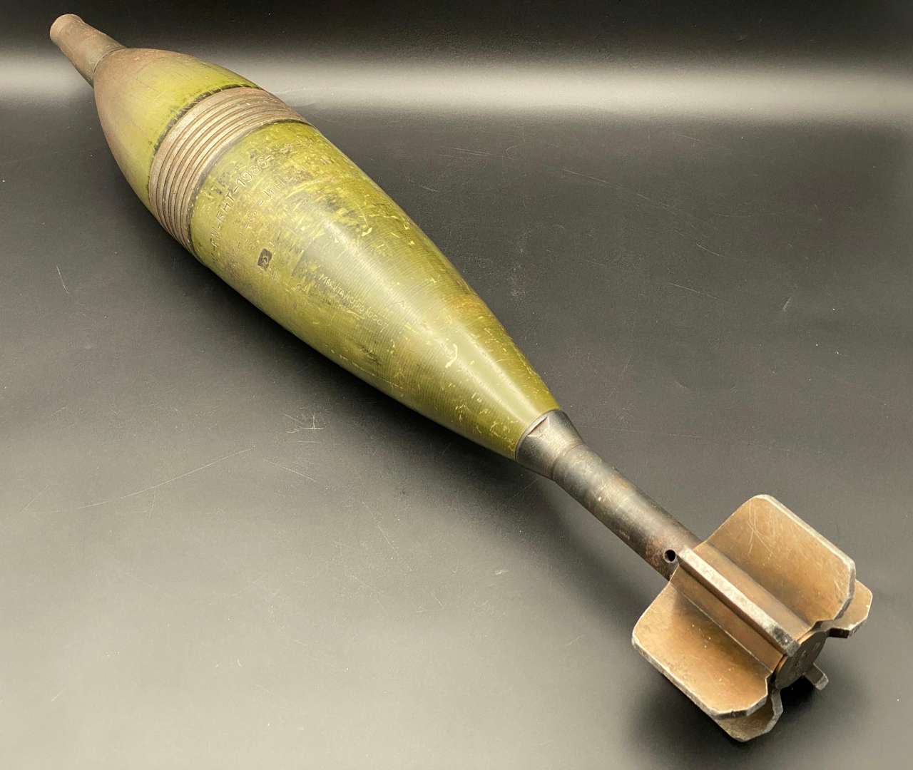 <p>SOVIET ERA INERT 120MM TRAINING MOTAR ROUND</p>