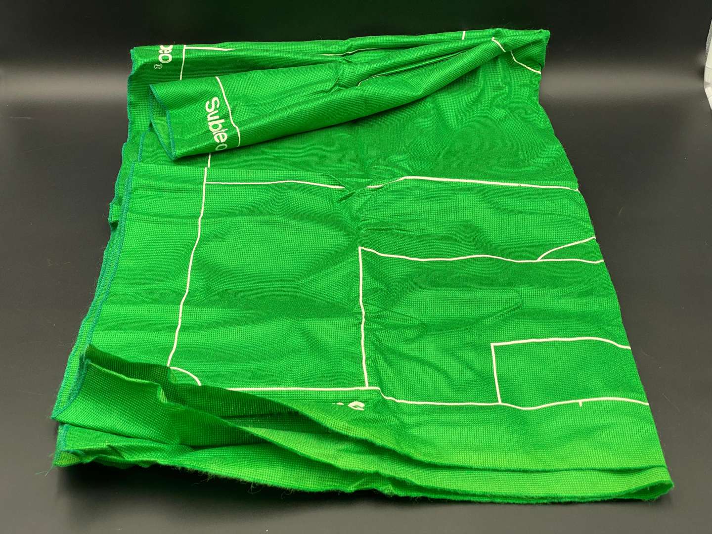 <p>1970s SUBUTEO FOOTBALL GAME,&nbsp;</p>