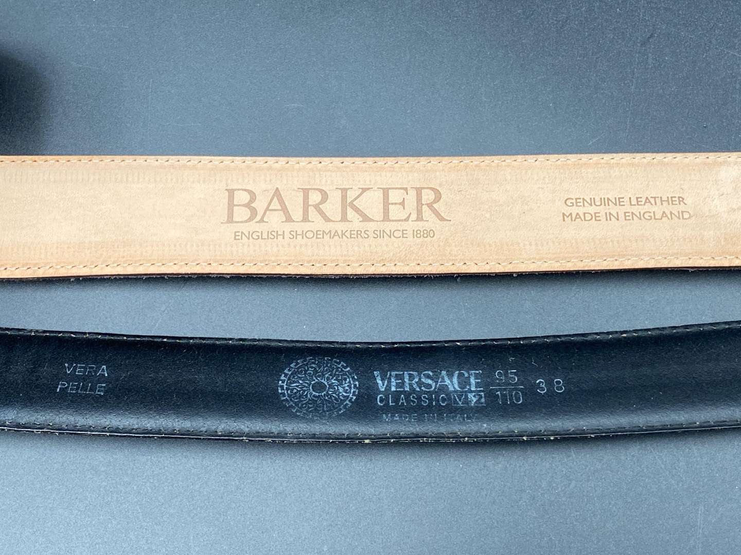 <p>2 VARIOUS DRESS BELTS (2)</p>