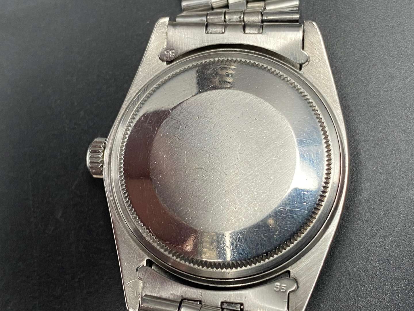 <p>ROLEX, &nbsp;DATEJUST, STAINLESS STEEL WRISTWATCH, REF 1601, SERIAL No 2344298</p>